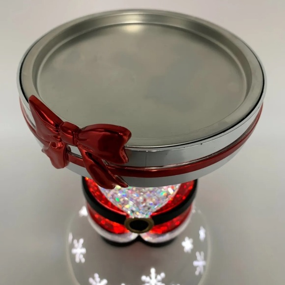 NWT Bath & Body Works Santa Pedestal Water Globe 3 Wick Candle Holder 8.5” - Picture 4 of 9